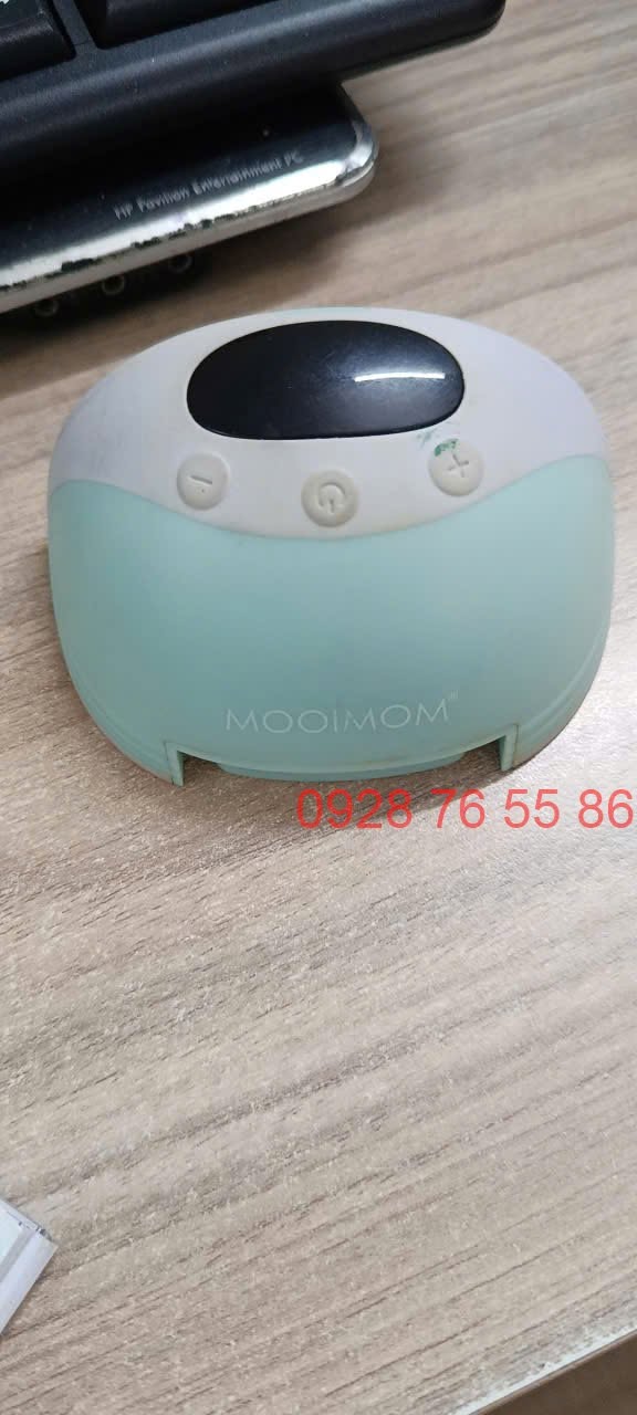 Màng silicon và máy hút sữa phát tiếng kêu lạ